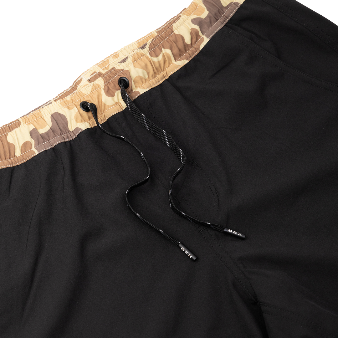 #color_black-mohave-camo